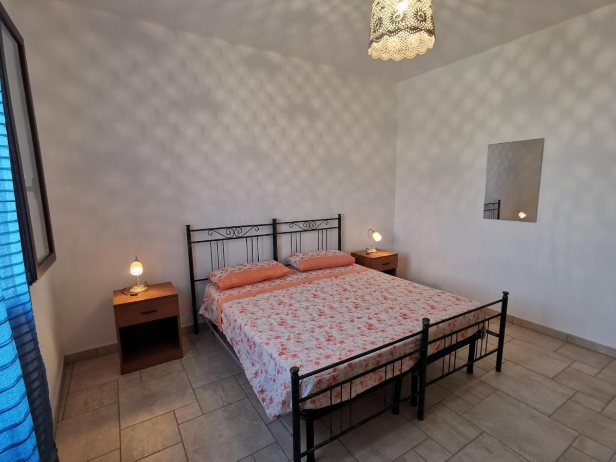 דירות מרינה די פסקולוזה Casa Tramonto Vista Mare מראה חיצוני תמונה